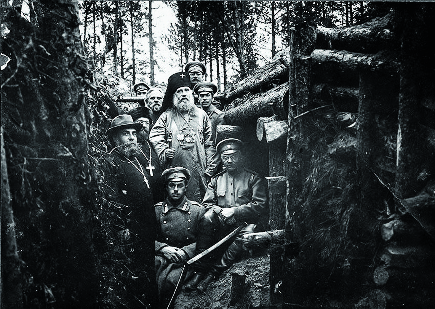 Тихон в окопах_1.jpg
