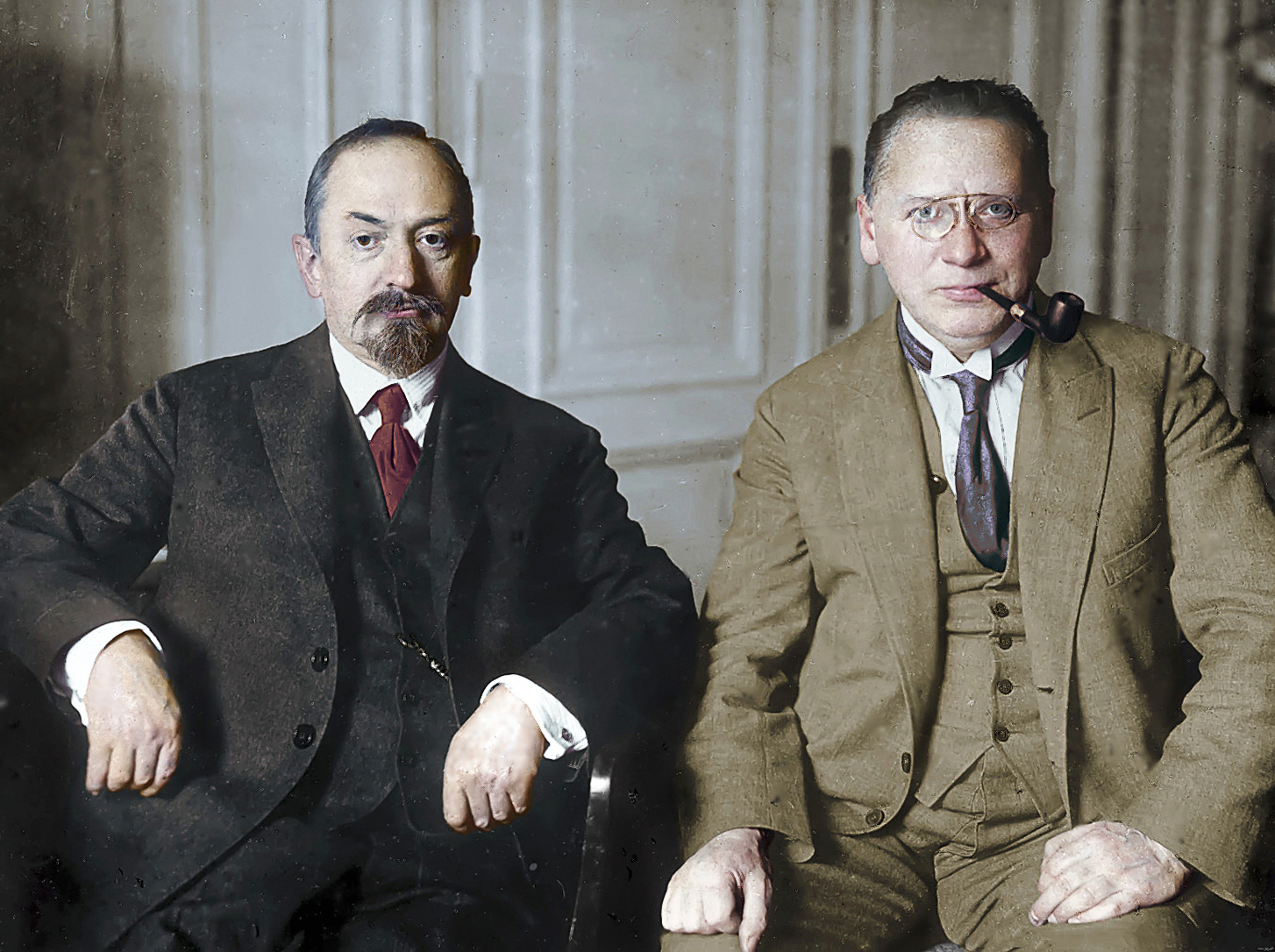 chicherin-and-litvinov-1920s-moscow.png