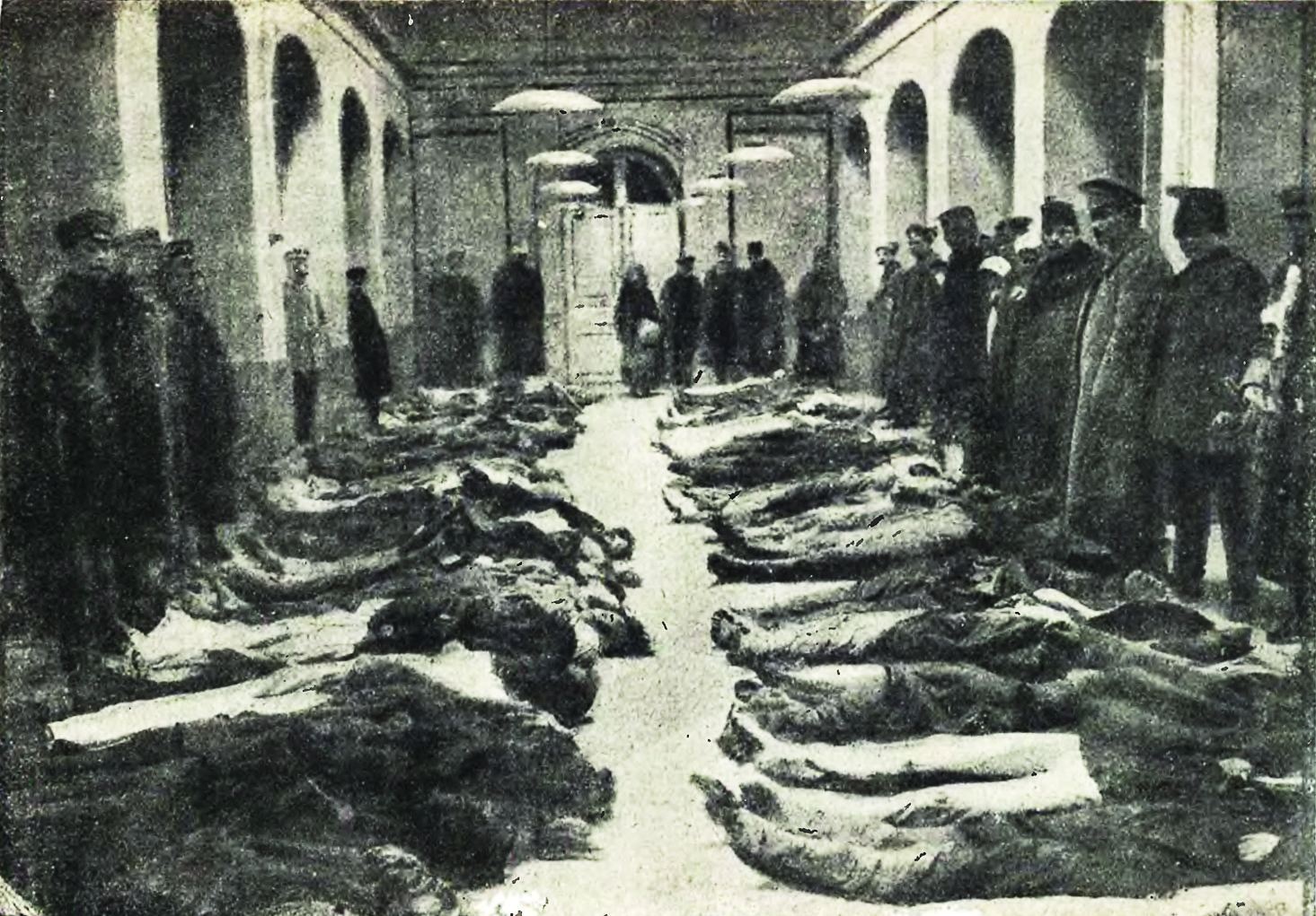Расстрелянные участники восстания. Киев, январь 1918 года.jpg