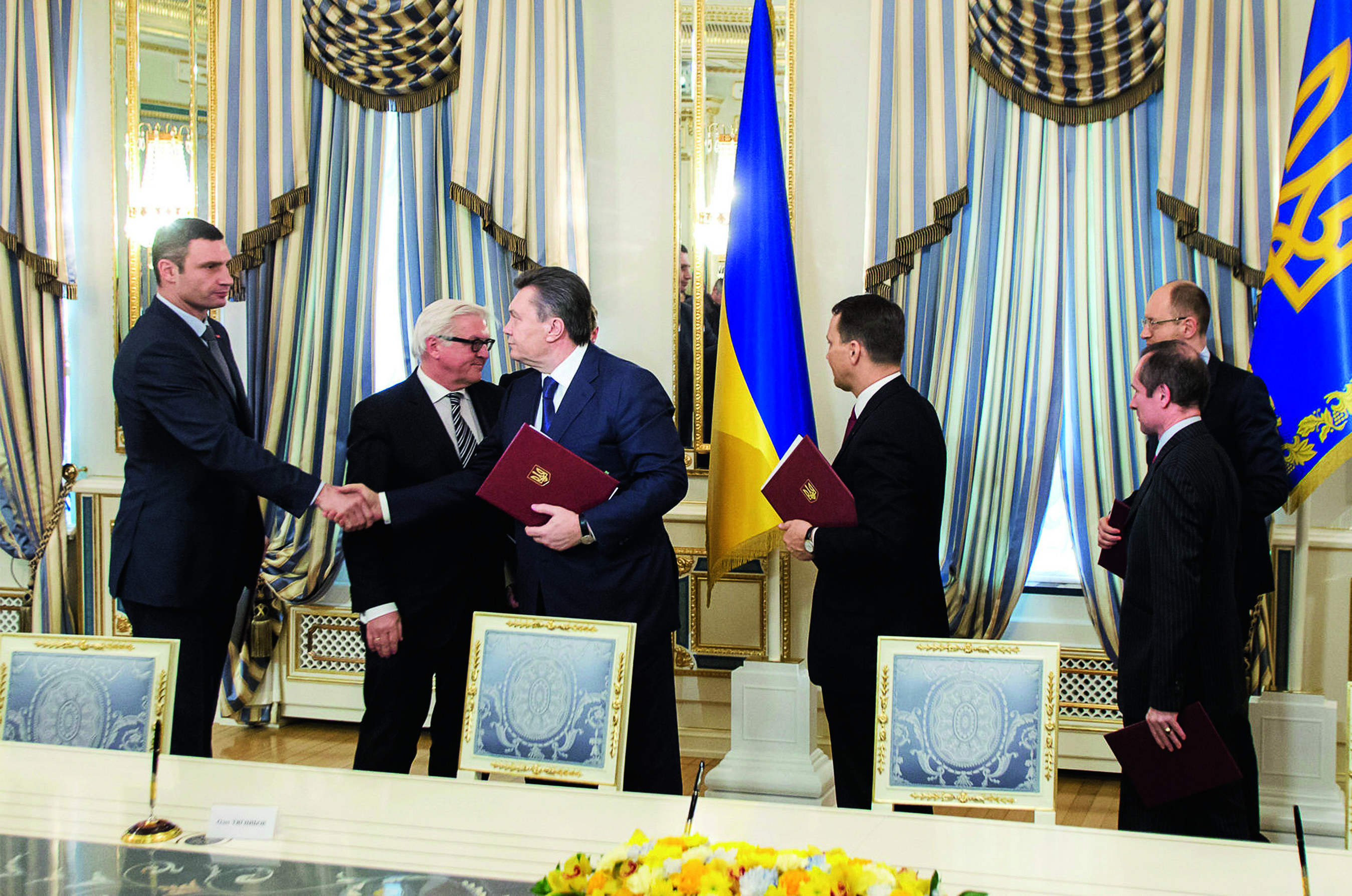 соглашение Януковича с оппозицией.jpg
