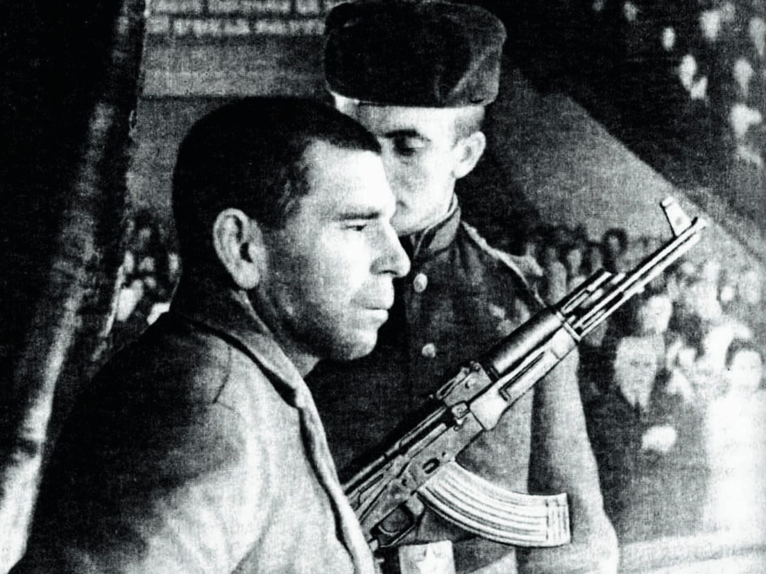 полицай Иван Мельников.png