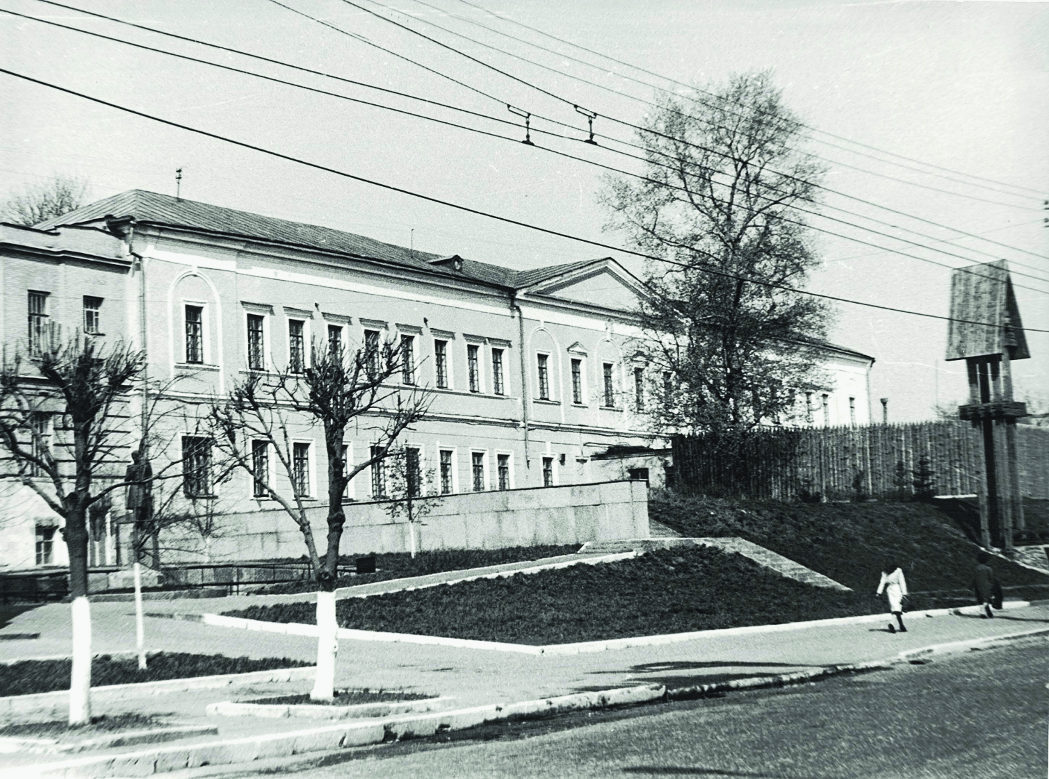 пенза Здание казенной палаты, где в 1865-1866 гг. работал писатель-сатирик Салтыков-Щедрин Михаил Евграфович 1.png