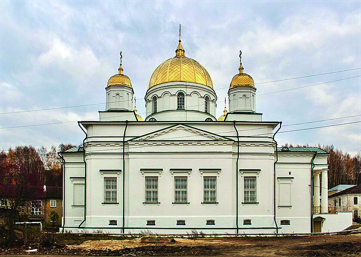 Николаевский Староторжский монастырь. Собор Троицы Живоначальной.png