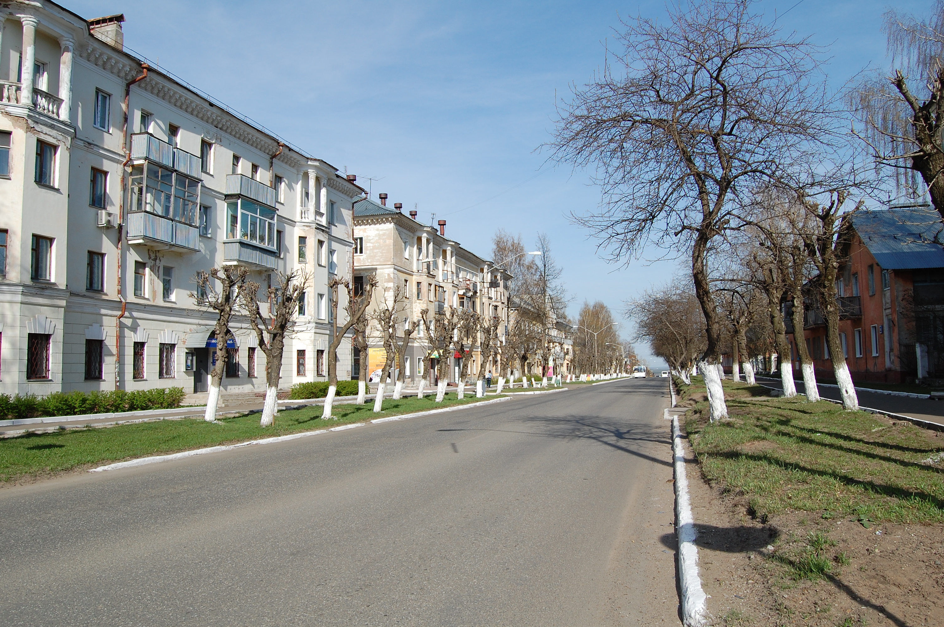 Фото кирово. Проспект мира Кирово-Чепецк. Проспект Кирова Кирово-Чепецк. Кирово-Чепецк улица мира. Главная улица Кирово-Чепецк.